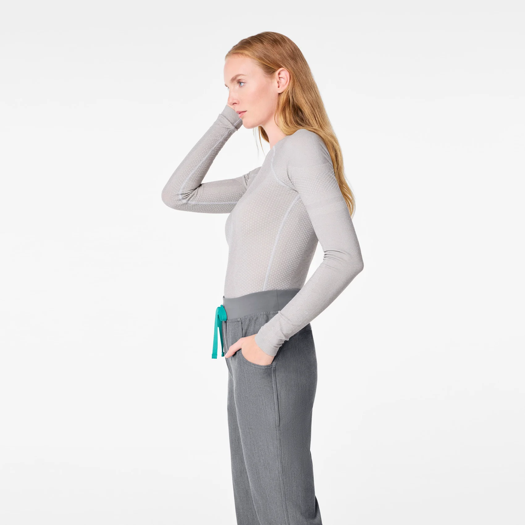 women's Silver Frost Salta Shimmer Seamless - Longsleeve Underscrub - Image 4