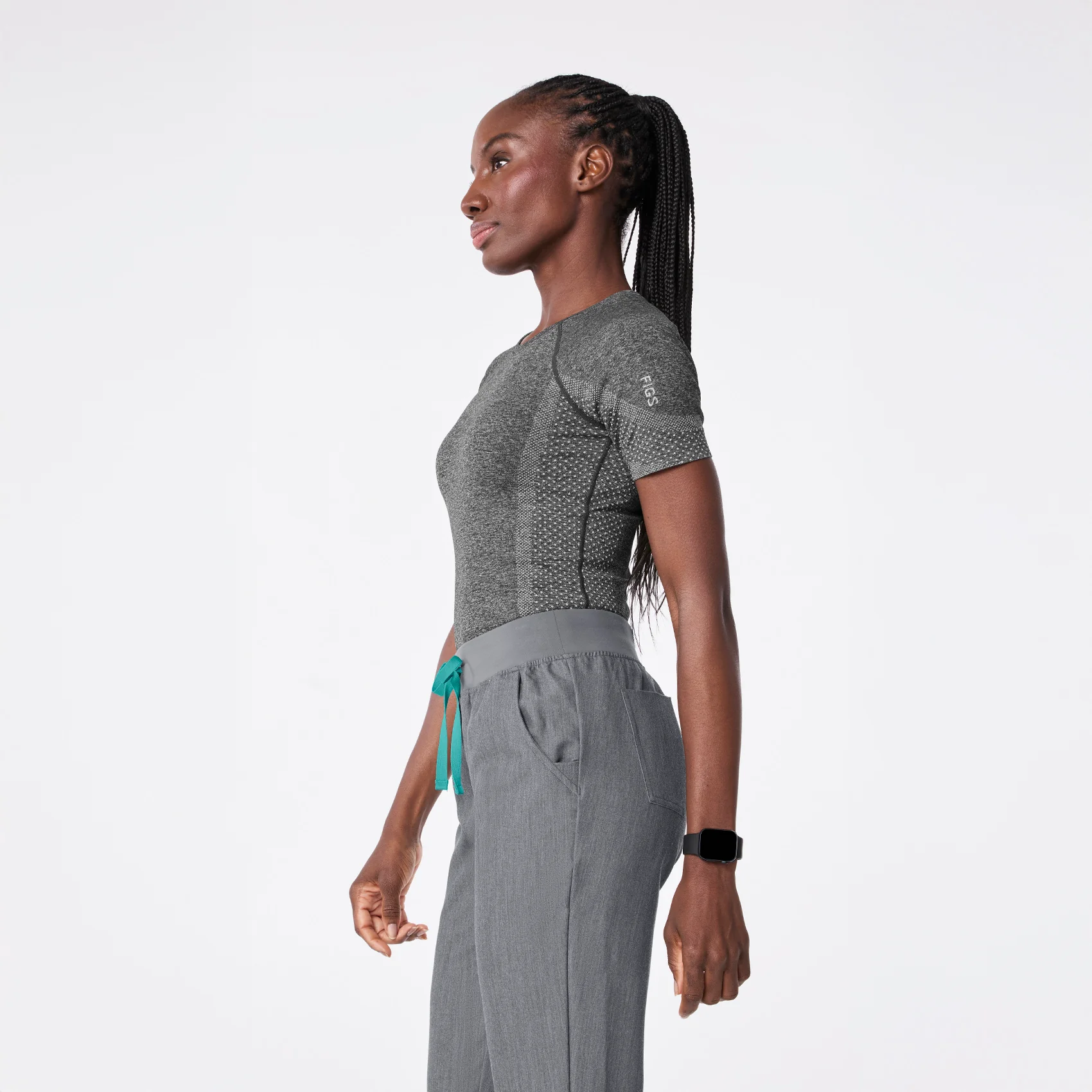women's Graphite Salta Seamless - Shortsleeve Underscrub - Image 3