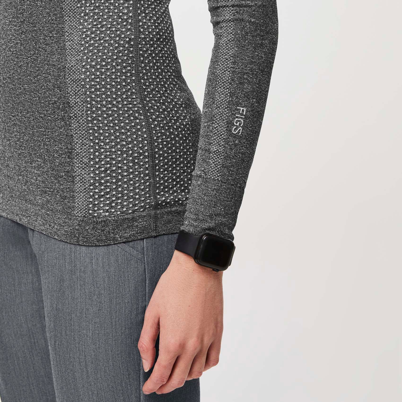 women's Graphite Salta Seamless ¼ Zip - Longsleeve Underscrub - Image 6