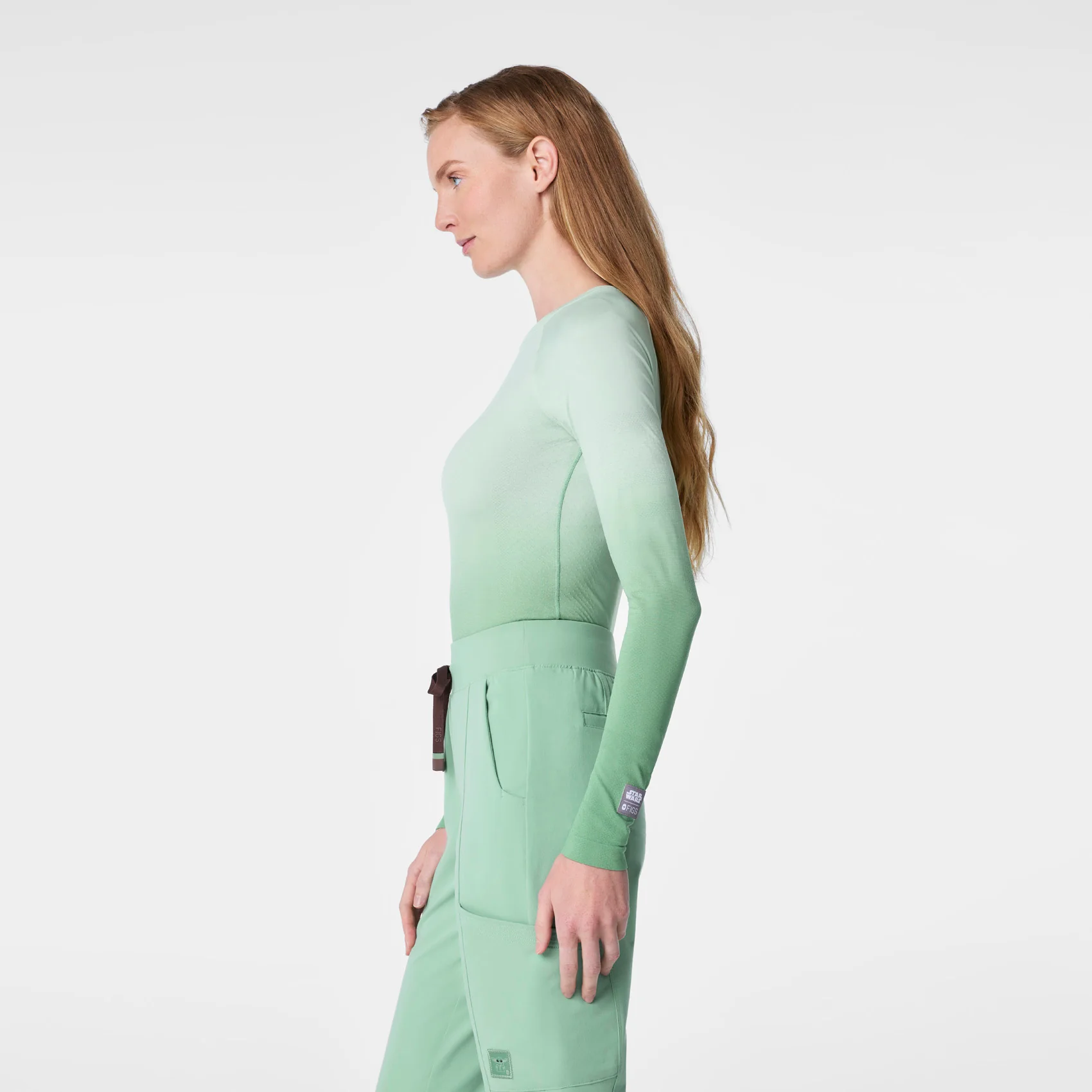 women's Ombre Jade STAR WARS™ | FIGS Salta Seamless - Longsleeve Underscrub - Image 4