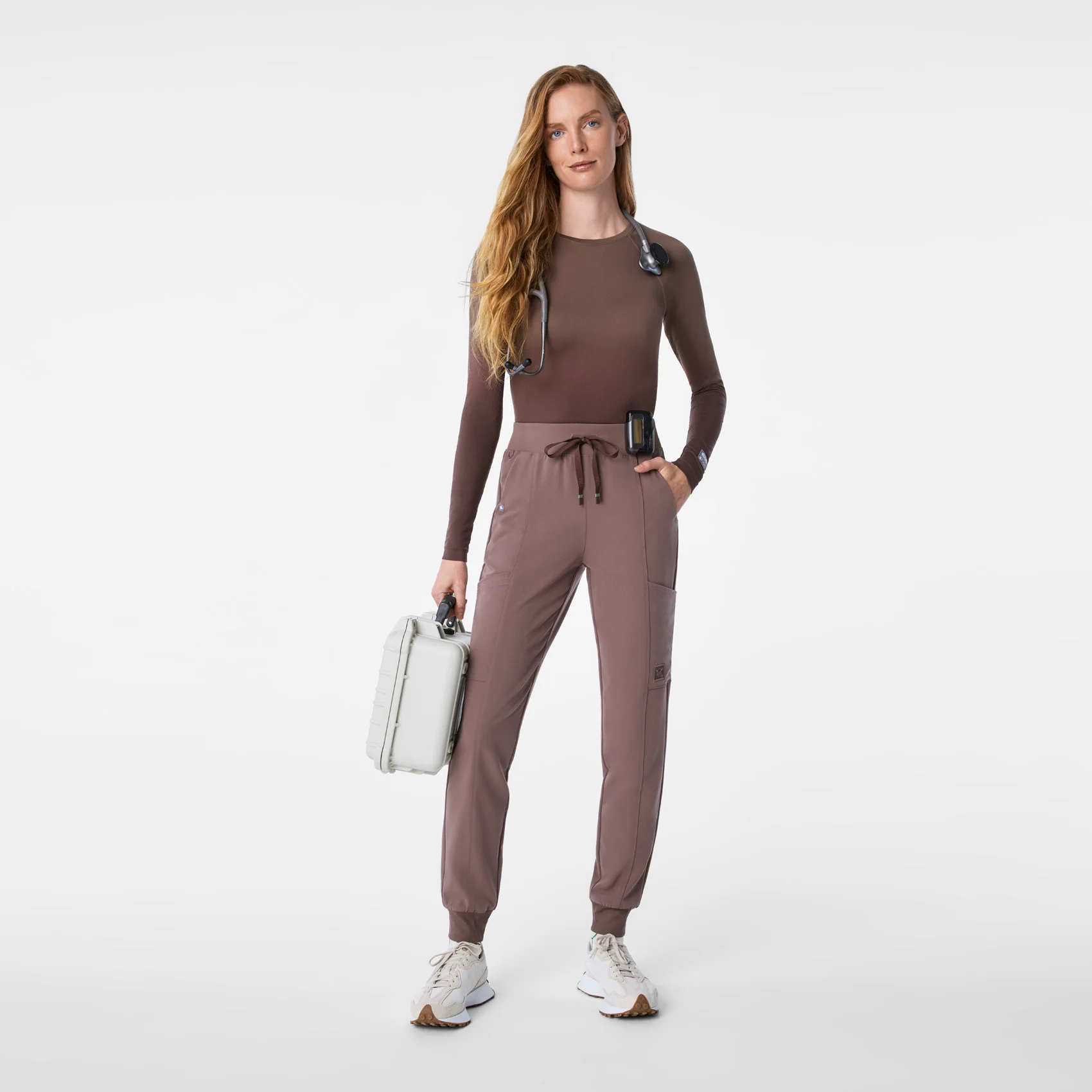 women's Ombre Smokey Taupe STAR WARS™ | FIGS Salta Seamless - Longsleeve Underscrub - Image 3