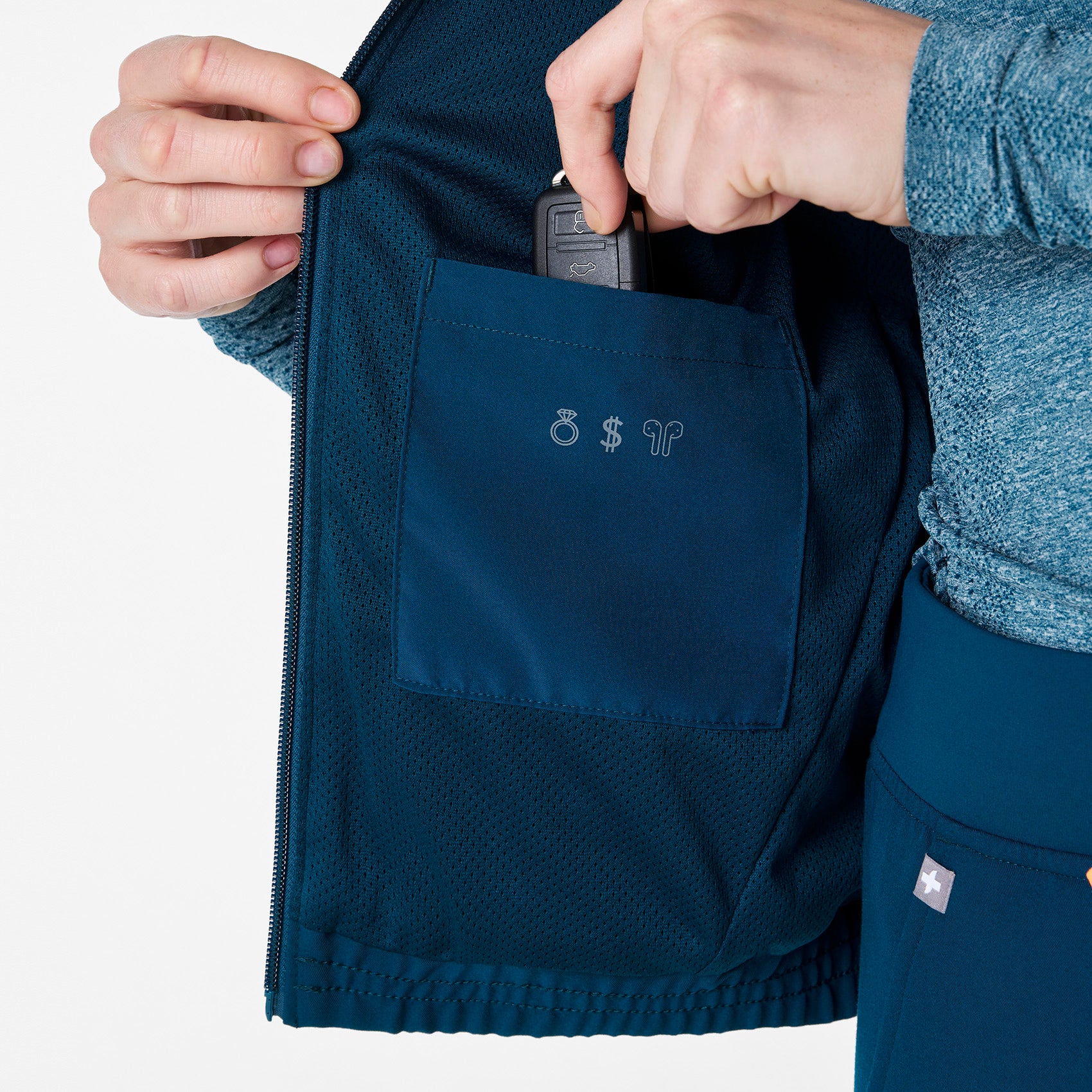 women's Deep Reef Sydney Vest - Image 7