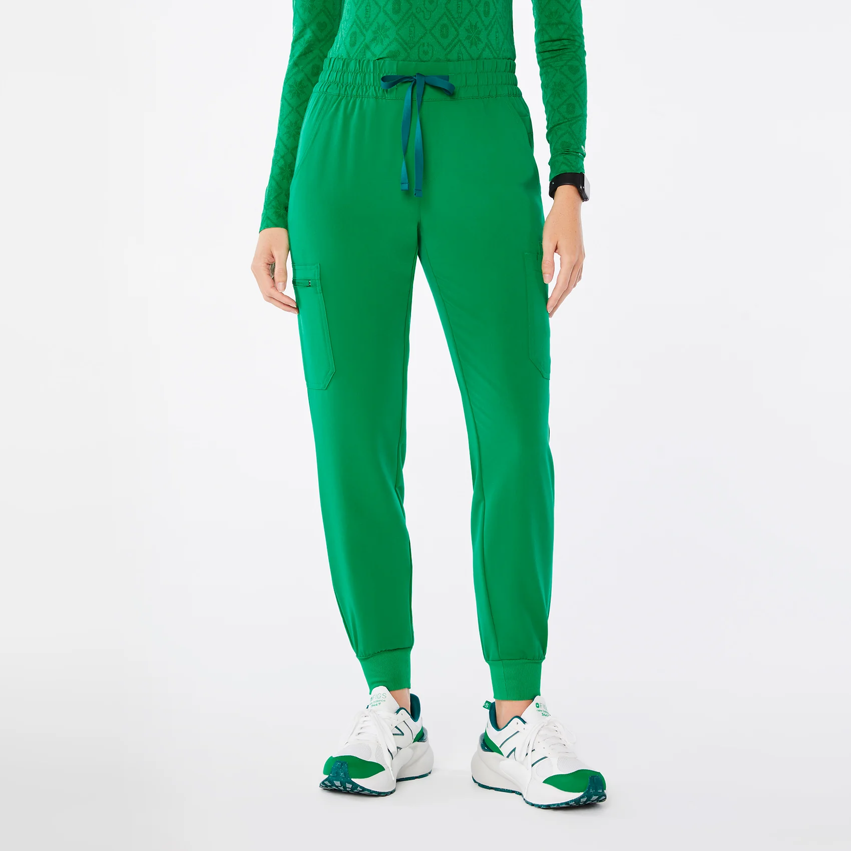 women's Evergreen Uman Relaxed Jogger Scrub Pant