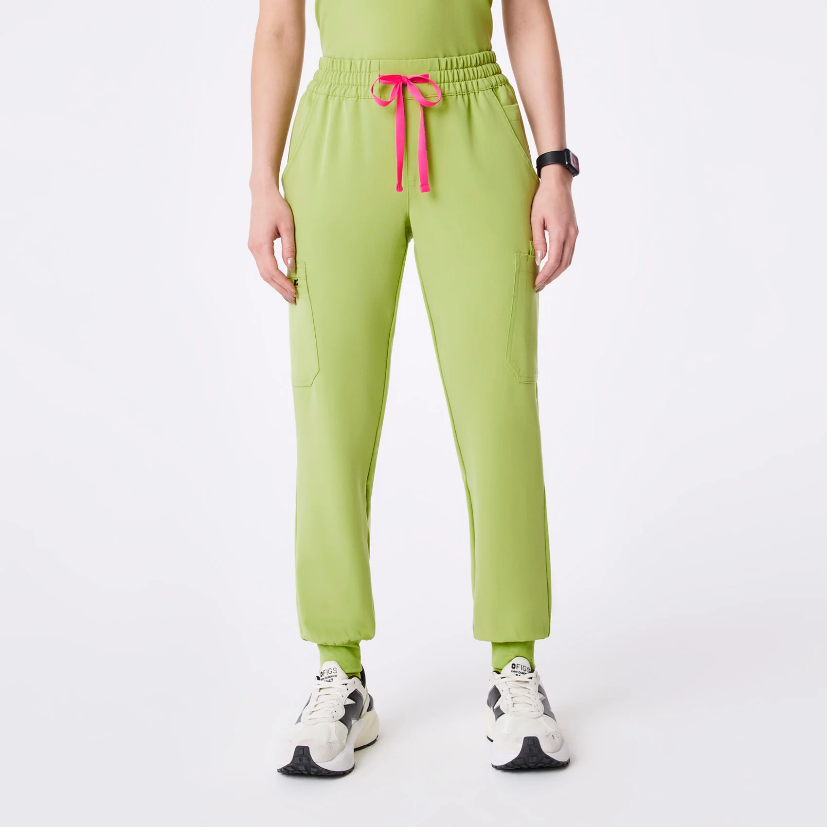 women's Matcha Uman Relaxed - Petite Jogger Scrub Pant