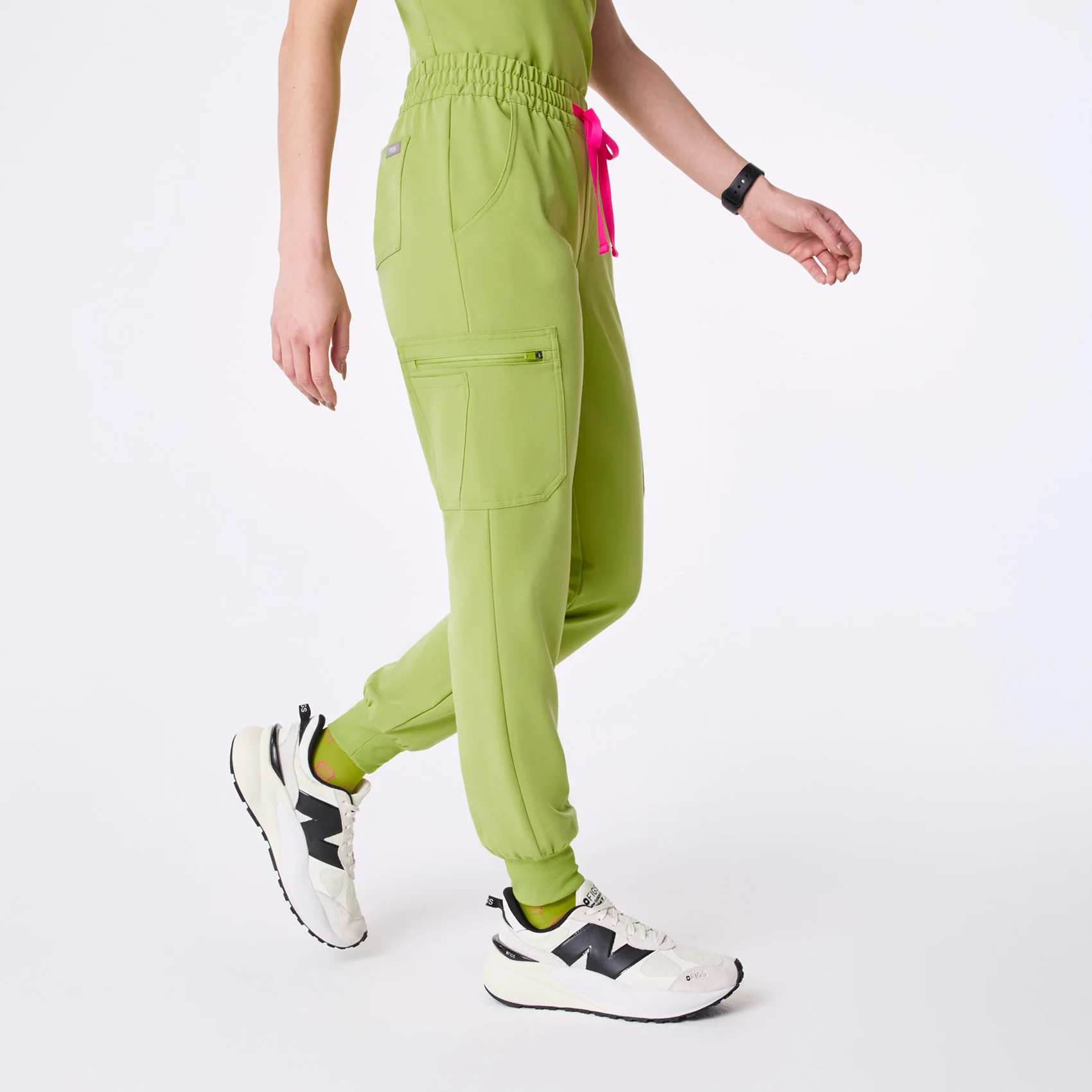 women's Matcha Uman Relaxed - Petite Jogger Scrub Pant - Image 3