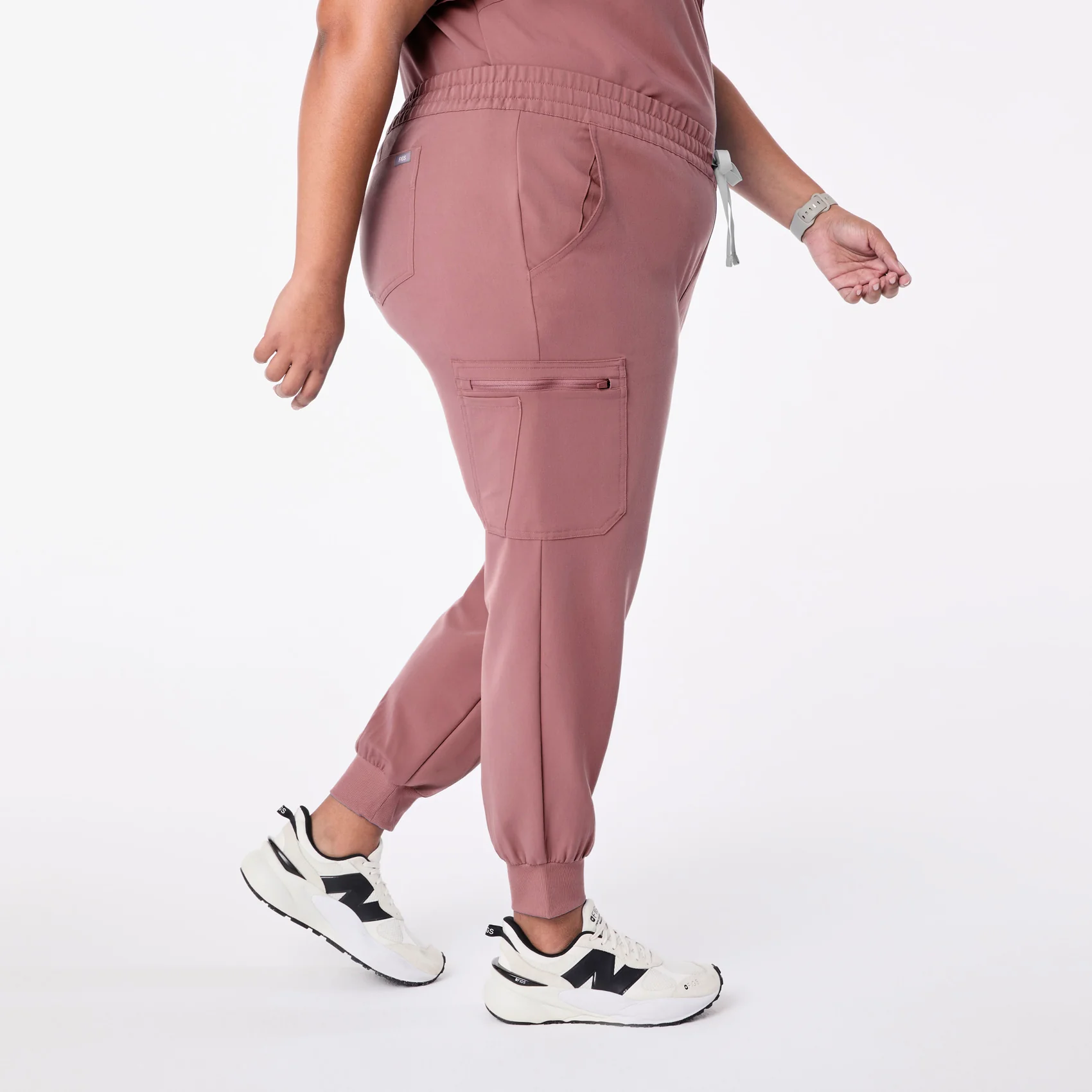 women's Mauve Uman Relaxed - Tall Jogger Scrub Pant (3XL-6XL) - Image 3