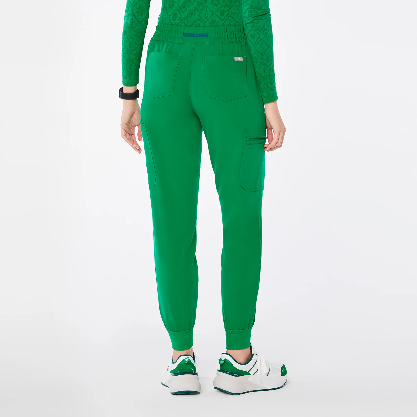 women's Evergreen Uman Relaxed Tall Jogger Scrub Pant - Image 4