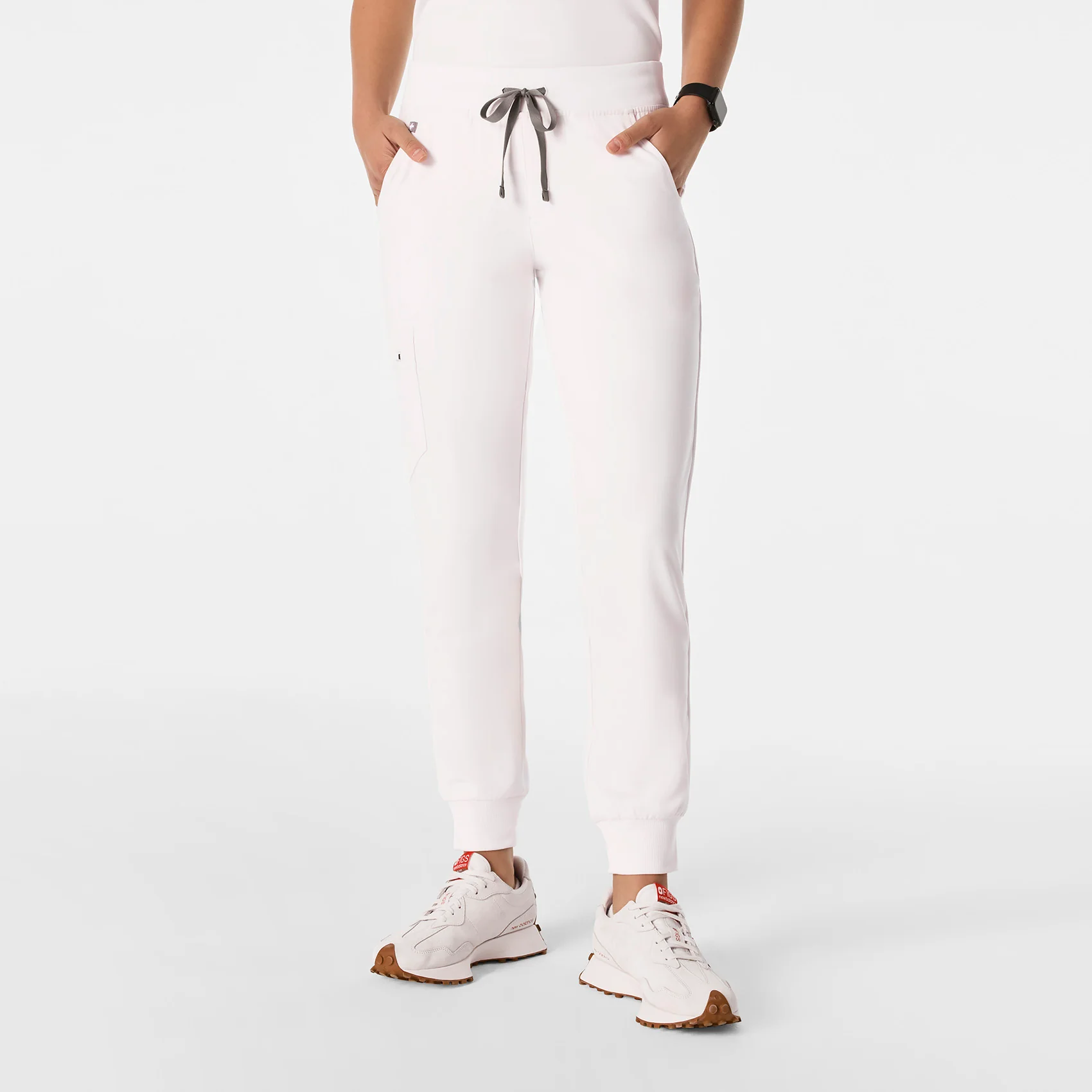 women's Off White  Zamora - Petite Jogger Scrub Pant™