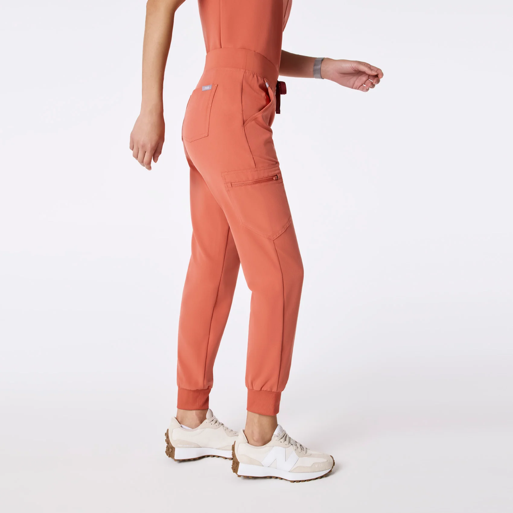 women's Spiced Cider Zamora - Petite Jogger Scrub Pant™ - Image 3