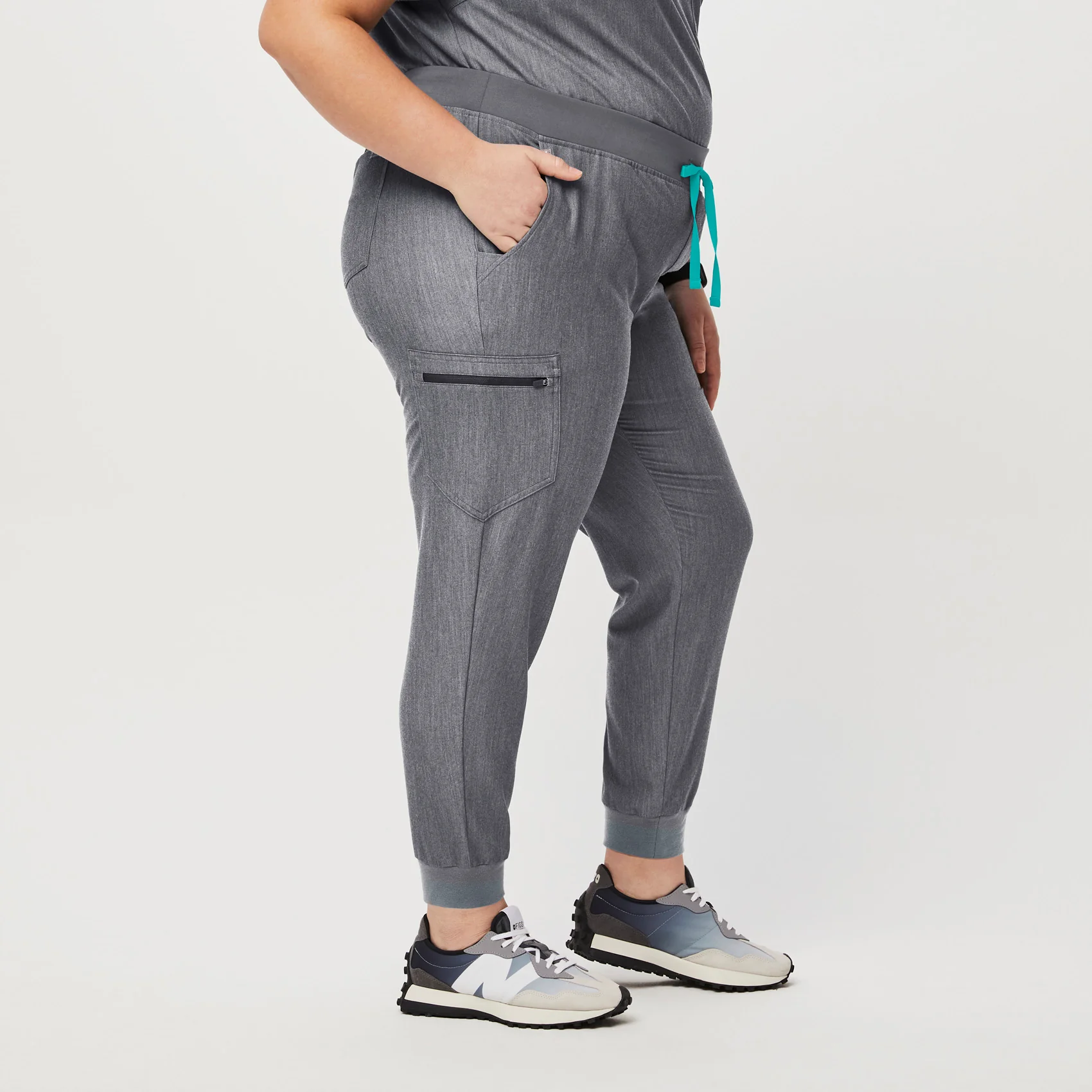 women's Graphite Zamora™ - Jogger Scrub Pants (3XL - 6XL) - Image 3