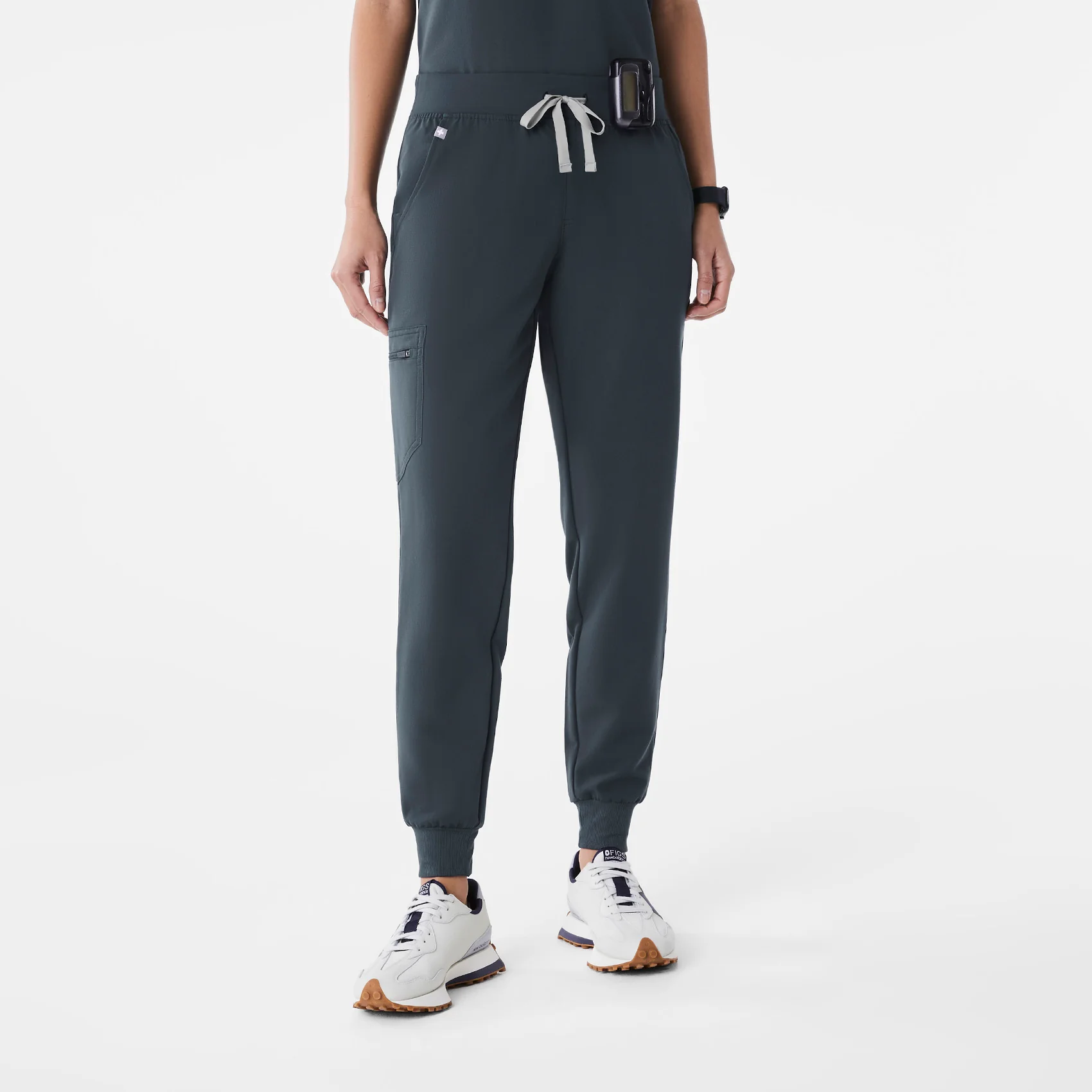 women's Dark Harbor Zamora - Petite Jogger Scrub Pant™